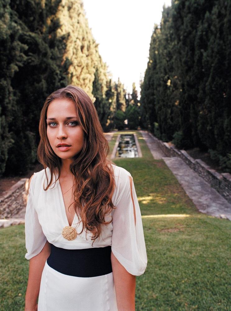 fiona apple extraordinary machine photoshoot